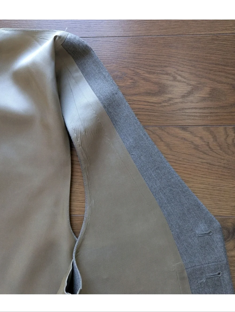Vintage Men's Vest 100% Worsted Wool NWT and Flaw